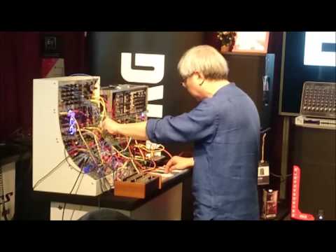 Synth Meet 2 - Khew live improvisation on analog modular synthesizer