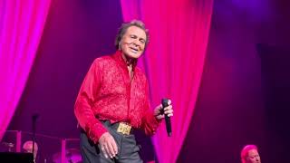 Engelbert Humperdinck - Love Letters - LIVE at Massey Hall