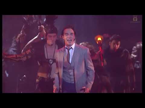 Kerényi Miklós Máté - Dönteni kell | A Pendragon-legenda