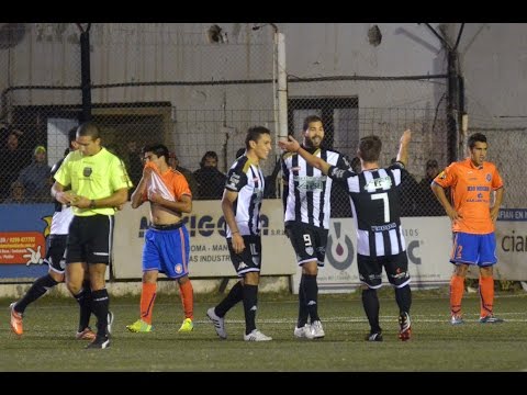 Cipolletti 3 - 0 Deportivo Roca: segundo gol de Cristian Taborda