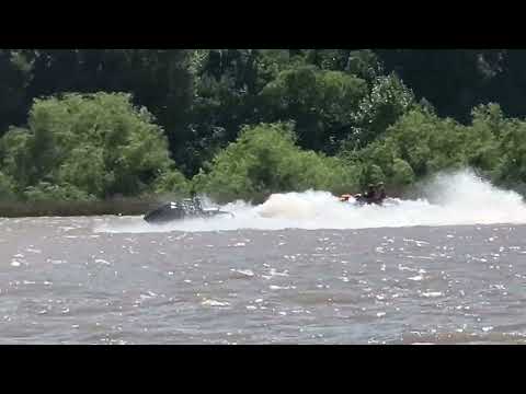 Río Luján desde Ecoparque de San Fernando, Buenos Aires, Argentina