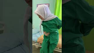 Download lagu Sakit banget 😩😭😮‍💨🤭 #kesehariansekolah #shortvideo #hamil mp3