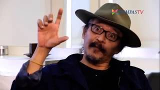 Download lagu Sudjiwo Tedjo - Wayang Adalah Hidupku  (A Day With Sudjiwo Tedjo bagian 4) mp3