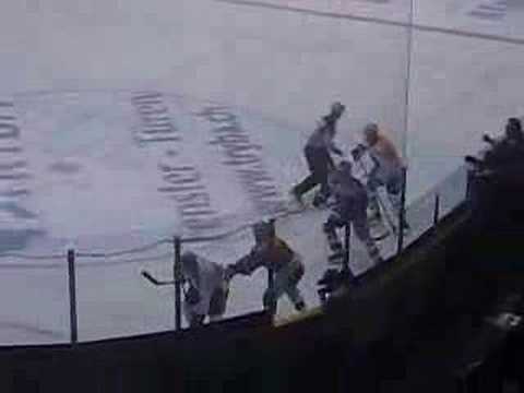 Kloten Flyers vs HC Lugano