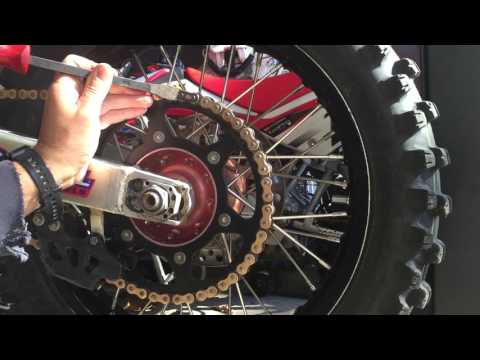 How to remove and install a dirtbike CHAIN MASTERLINK in the correct direction