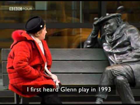 Glenn Gould Hereafter - Falling in love with a dead person
