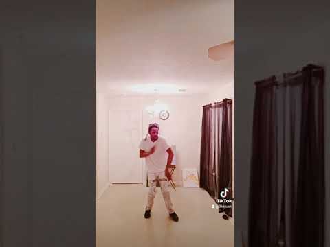 MOYANN FT TOMMY LEE "MIDDLE"