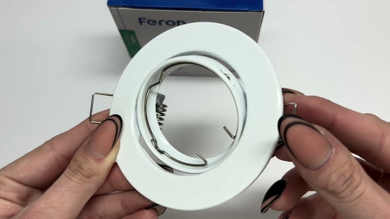 Врізний точковий світильник FERON DL11 MR-16 білий 15114