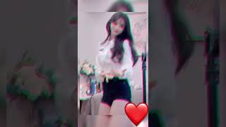 Cute girl dance #shorts #dance #cute #cewekcantik #tiktok #beautiful #jodohku