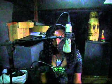 Sewa smile  feat Naria & Inox -"Making du son ENFANTS DISPARUS" ( COLLECTIF BLOPPROD BENIN)