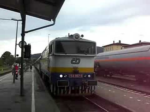 Start einer Diesellok der Baureihe 754