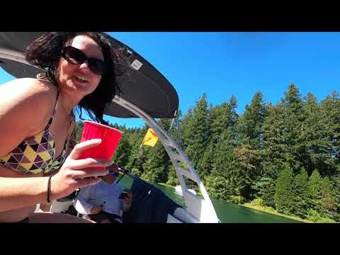 2021 YAMAHA 195S - YACHT BLUE WITH WHITE (LIGHT GRAY) INTERIOR