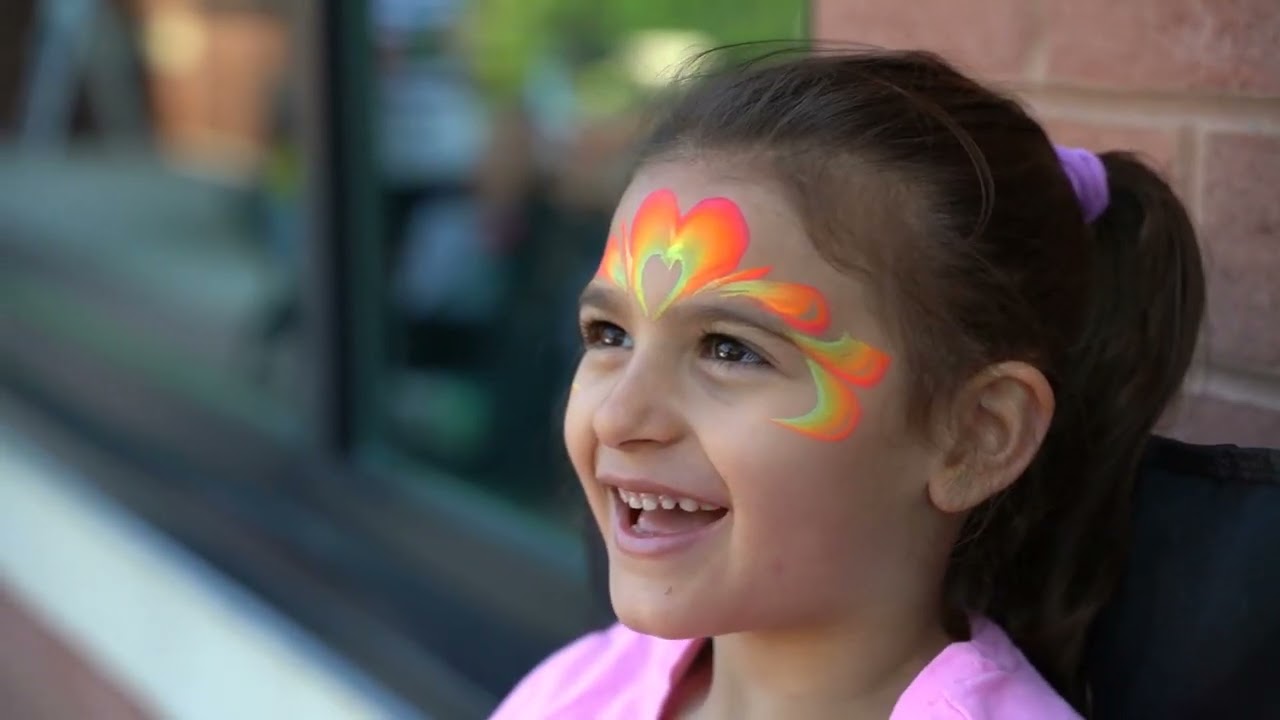 Promotional video thumbnail 1 for Swirls Face Painting