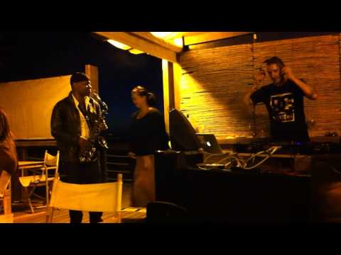 Dj Thrasher feat Otis Sax @ Kailua Beach Bar...VIDEO #1
