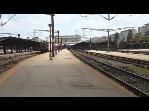 R1585 (spre Constanța cu 41-0001-7) & R11071 (spre Galați cu 65-0915-2) & IR1346 spre Curtici