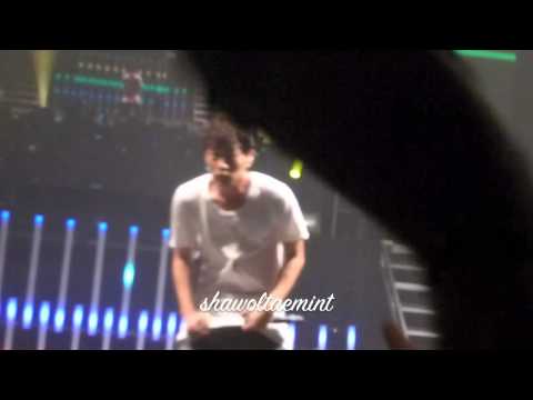 [HD CLOSE FANCAM] 111205 V.I.U (Cute Doojoon) - BEAST Live United Cube London