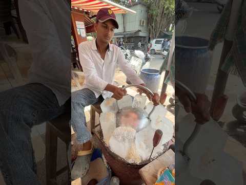 This is How Traditional Indian Icecream is Made #shortsvideo #dessert