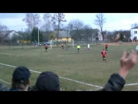 11.11.2010 Unia Żabików  2-2 Victoria Parczew