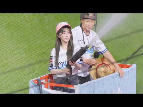 [8K] QWER 클리닝 타임 이벤트 직캠 | 260816 수원 KT위즈파크