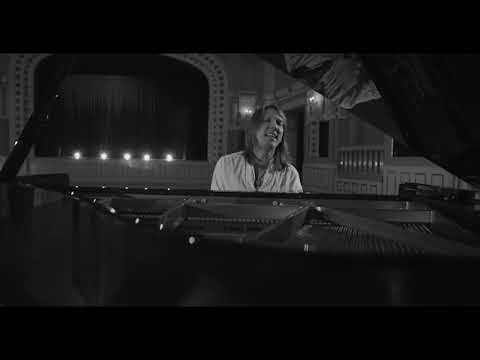 Peter Cmorik Band - Životné cesty (directors cut video 2014)