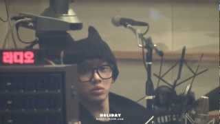 121213 Gikwang singing Look at me now(yayaya!!) with Dongwoon