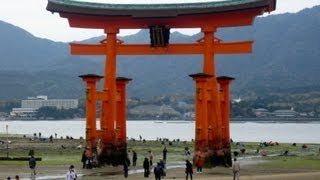 preview picture of video 'Ferry ride to Miyajima Island, and Itsukushima Island, Japan - Coolest spot in Japan!'