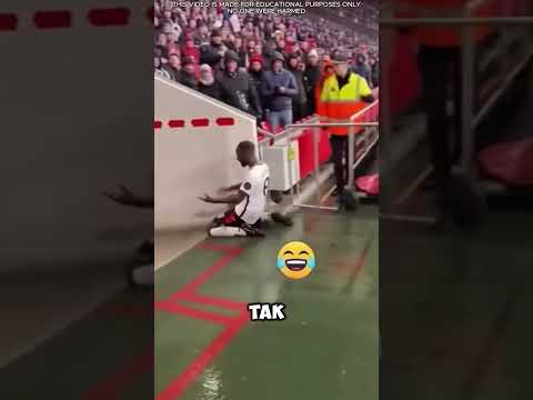 Супер взволнованный мужик! 😂🤣😆  #short