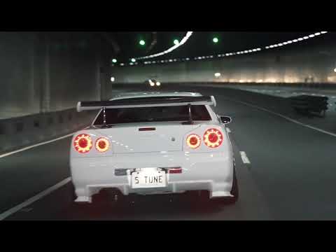 danjerr - Moments | Nissan Skyline R34 (HQ)