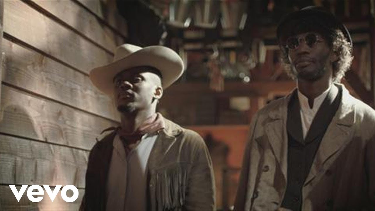 Black M ft. Dr. Beriz — La légende Black