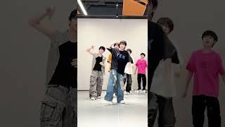 Download lagu TF family Chen sihan kobe let's go good mp3