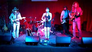 Lillie Mae -- Honky Tonks and Taverns