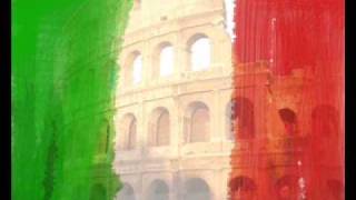Musik-Video-Miniaturansicht zu Bevè bevè compare Songtext von Italian Folk