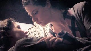 Download lagu The Lovers of Flore (2006) lesbian clip - Simone x Lumi 花神咖啡馆的情人们 Anna Mouglalis x Clémence Poésy 法国 mp3