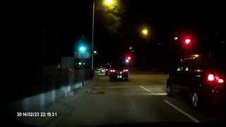 preview picture of video 'NJ2713 illegal right turn at red light'