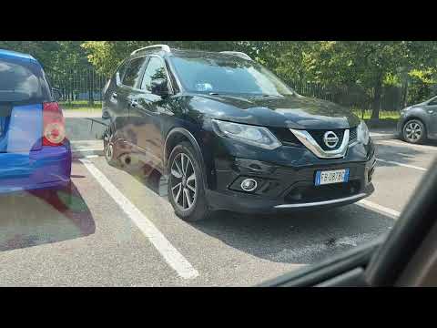 Parcheggio a L in retromarcia 🏎