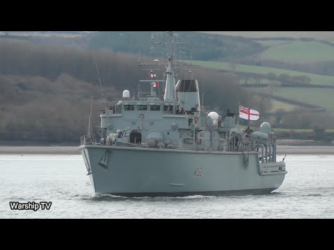 HMS LEDBURY M30 LEAVES DEVONPORT NAVAL BASE AT MUTTON COVE 20.1.25