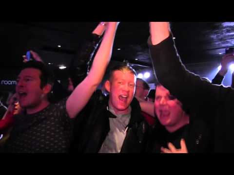 ESCKAZ in London: Fans singing in the arena at Eurovision: You Decide (United Kingdom 2016)