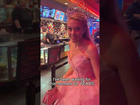 November 22, 2024 was a great day #wicked #glicked #glinda