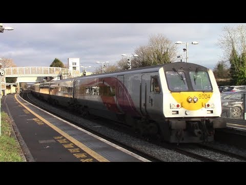 Irish Rail Enterprise Train + 201 Class Loco 228 - Rush & Lusk, Dublin