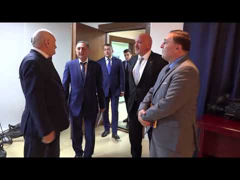 Nazir Kəmaləddin Heydərov İordaniya İctimai Təhlükəsizlik Baş İdarəsinin Əməliyyatlar və Təlim üzrə Baş direktor müavini Məhəmməd Mahmud Əl-Öməri ilə görüşüb