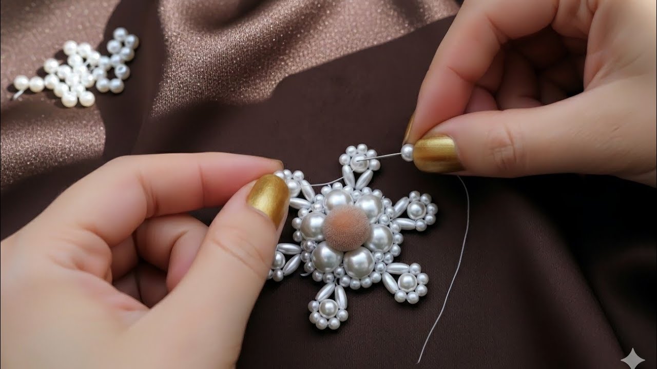 Styling Tips: Where's the Best Spot for ThisPearl Flower on My Outfit?🤔👗