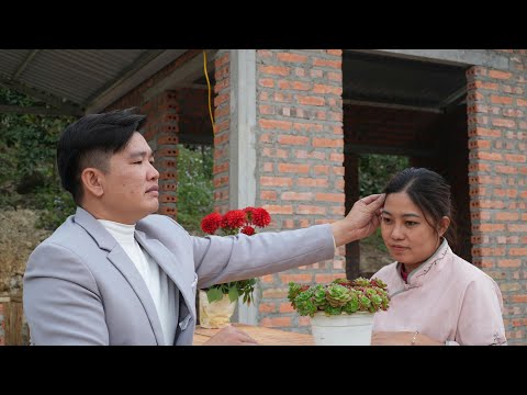 CEO Tuan came to comfort the single mother as she said goodbye to her adopted daughter.