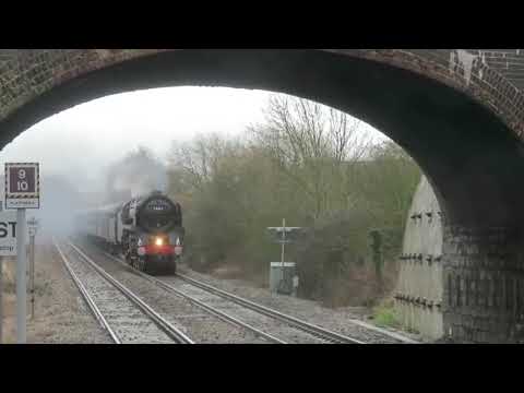 BR 70013 Powers the Cotswold Venturer past Honeybourne 10th Feb 18