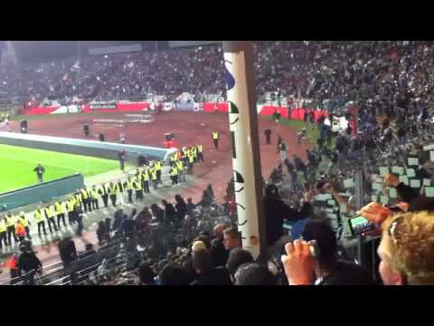 KSC - Jahn Regensburg  Randale nach Spielende