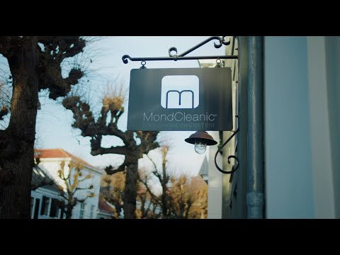 Carrousel video: Video van MondCleanic met een overzicht van alle tandheelkundige specialisten onder één dak, voor complete mondzorg en preventieve zorg.