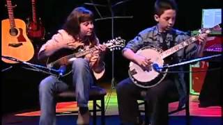 *** Sierra Hull &amp; Ryan Holladay - Musiciansville.com