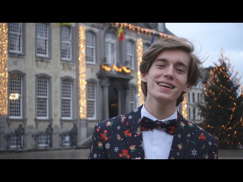 𝐇𝐚𝐯𝐞 𝐘𝐨𝐮𝐫𝐬𝐞𝐥𝐟 𝐚 𝐌𝐞𝐫𝐫𝐲 𝐋𝐢𝐭𝐭𝐥𝐞 𝐂𝐡𝐫𝐢𝐬𝐭𝐦𝐚𝐬 - 𝐑𝐨𝐛𝐢𝐧 𝐂𝐫𝐚𝐮𝐰𝐞𝐥𝐬