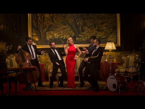 Moonlight Shadows Band - My baby just cares for me (Nina Simone cover)