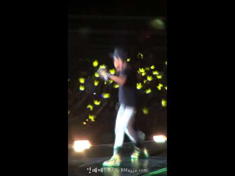 Taeyang - How Gee (120928 ALIVE TOUR in Singapore Day1) Fancam [HD]