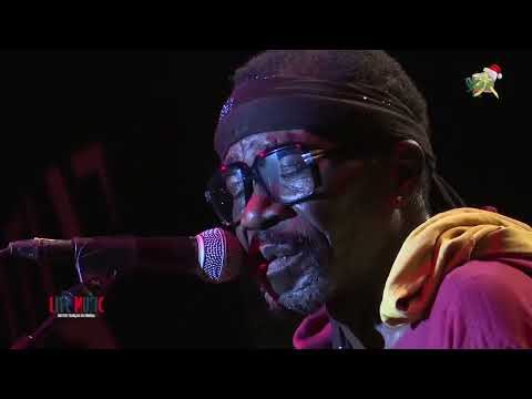 LIVE PERFORMANCE - SOULEYMANE FAYE - INSTITUT FRANÇAIS - DÉCEMBRE 2022